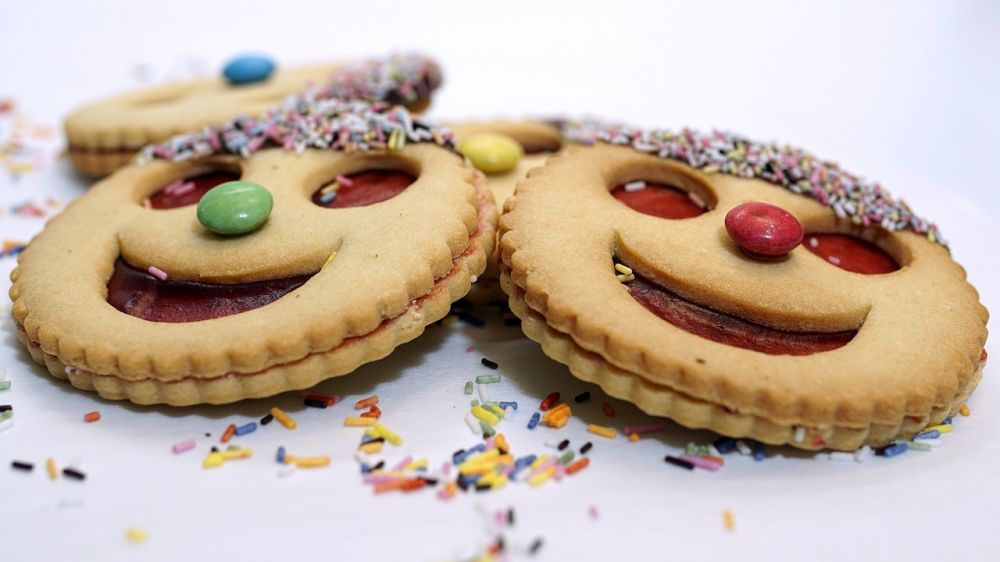 Mat til halloween barn: Kreative retter og snacks for den skumleste tiden på året