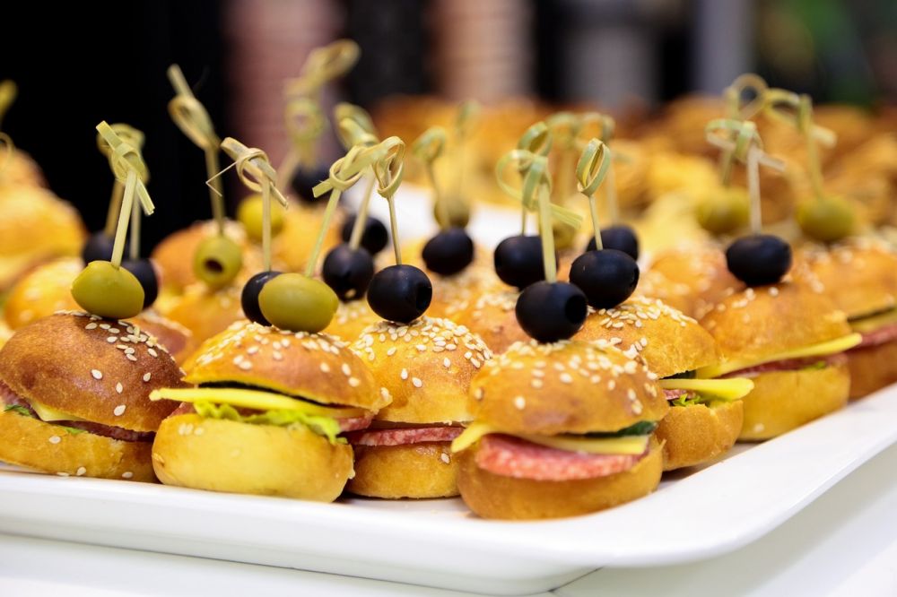 Meny til catering: Kunstnerisk matopplevelse til enhver anledning